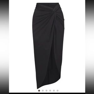 SKIMS Swim Sarong Skirt In Onyx- Unopened Packaging NWT